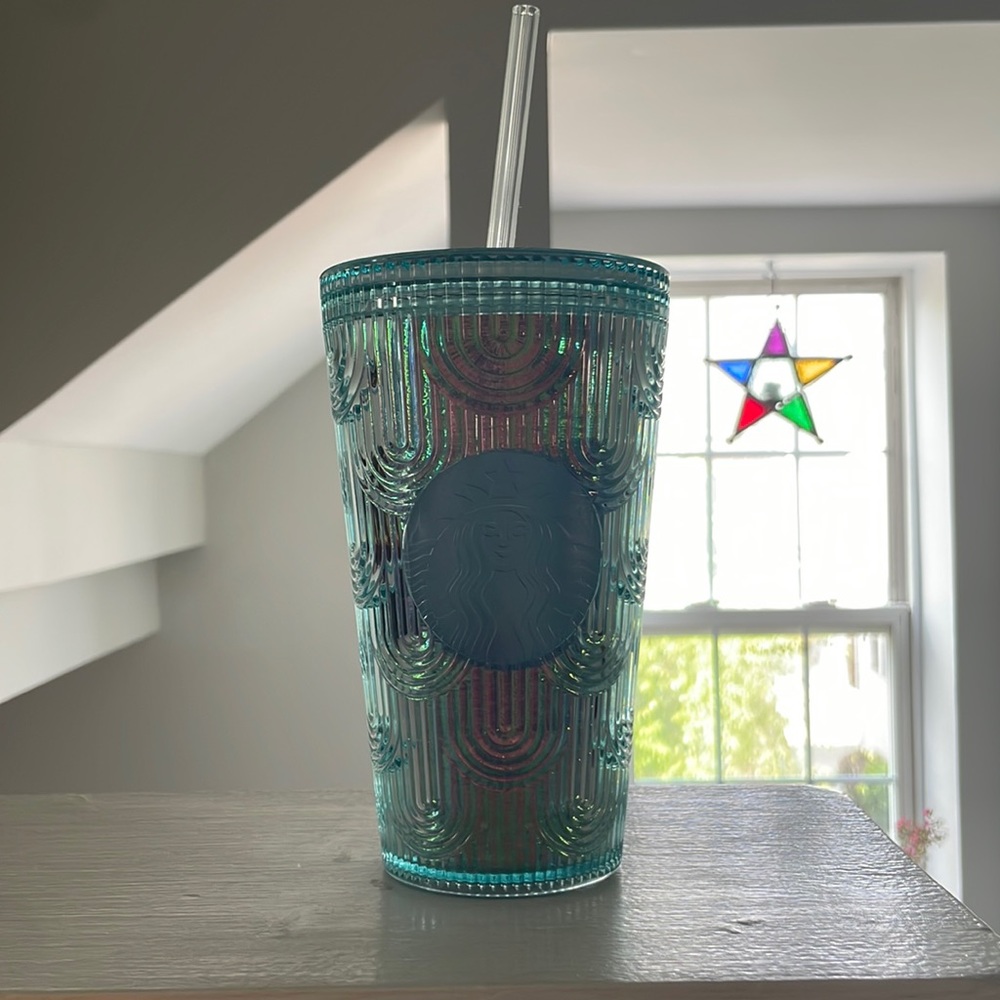 Starbucks Spring 2022 Mermaid Tumbler 🧜🏼‍♀️